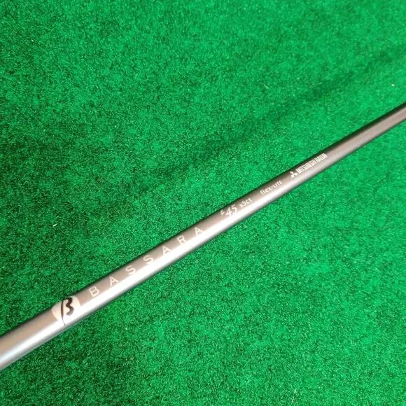 Tour Edge Hot Launch 2 RH 10.5° Driver Offset Bassara Lite Flex w Head Cover - Picture 7 of 13